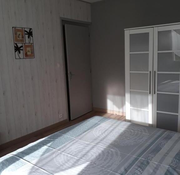 بنسيون La Longère De Mina