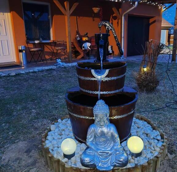 膳宿费 Zeg Zug Vendégház