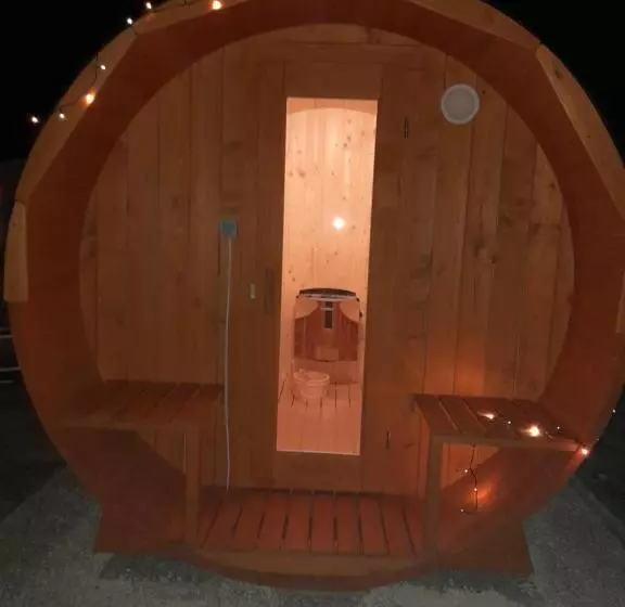 ペンション Zeg Zug Vendégház