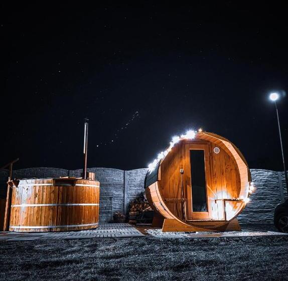 膳宿费 Zeg Zug Vendégház