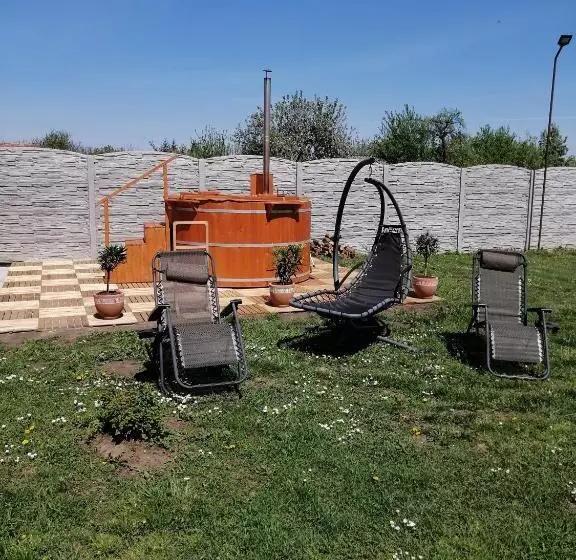 ペンション Zeg Zug Vendégház