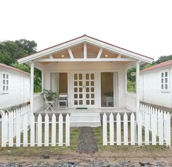 リゾートホテル The Barn, Coorg