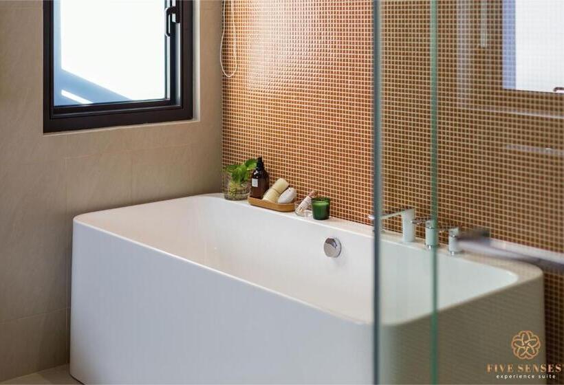 Viia Residences In Kl Eco City, Five Senses