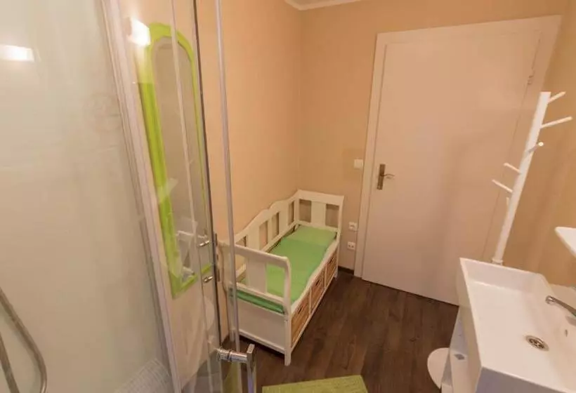 Retkeilymaja Märkische Traube Idyllisches Gästehaus Für Selbsversorger