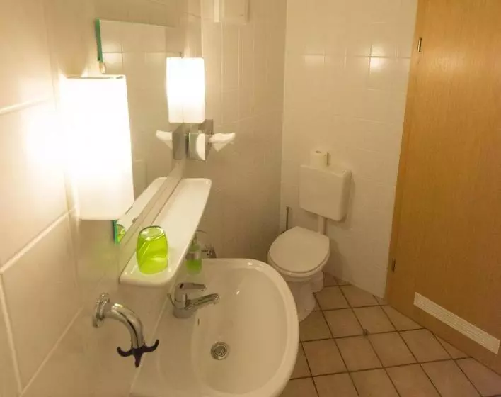 Retkeilymaja Märkische Traube Idyllisches Gästehaus Für Selbsversorger