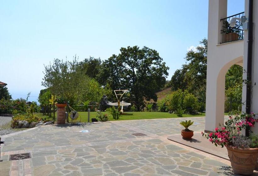 住宿加早餐  Incanto Di Luna