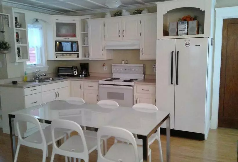 ベッドアンドブレックファースト Le Gîte Du Coteau