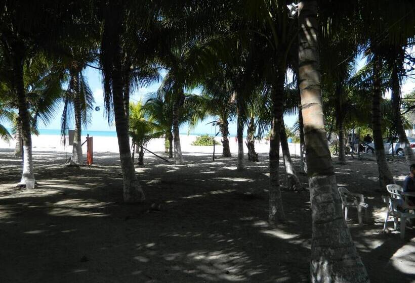 Hotel Cabañas Camping Ria Celestun