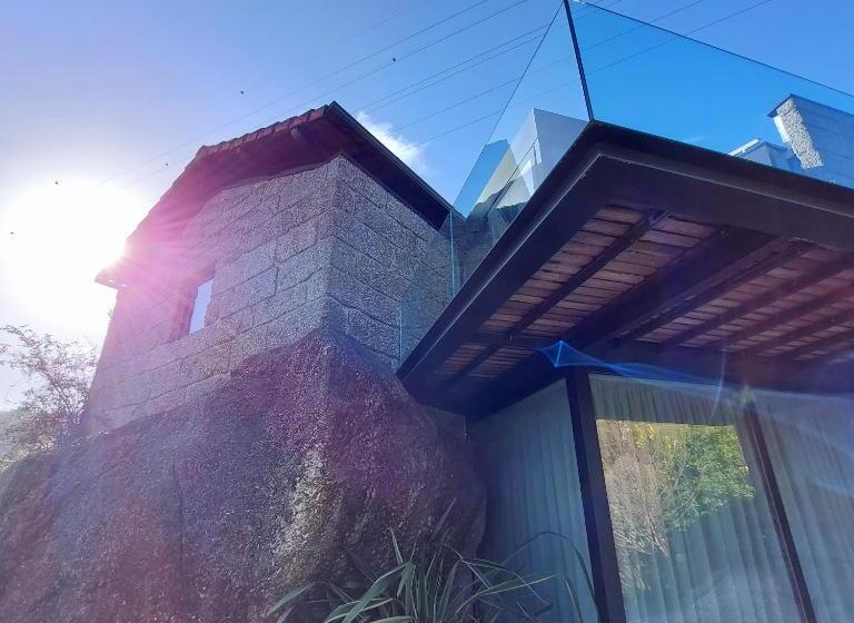 فندق Casa Do Penedo   Quinta De Fundevilla