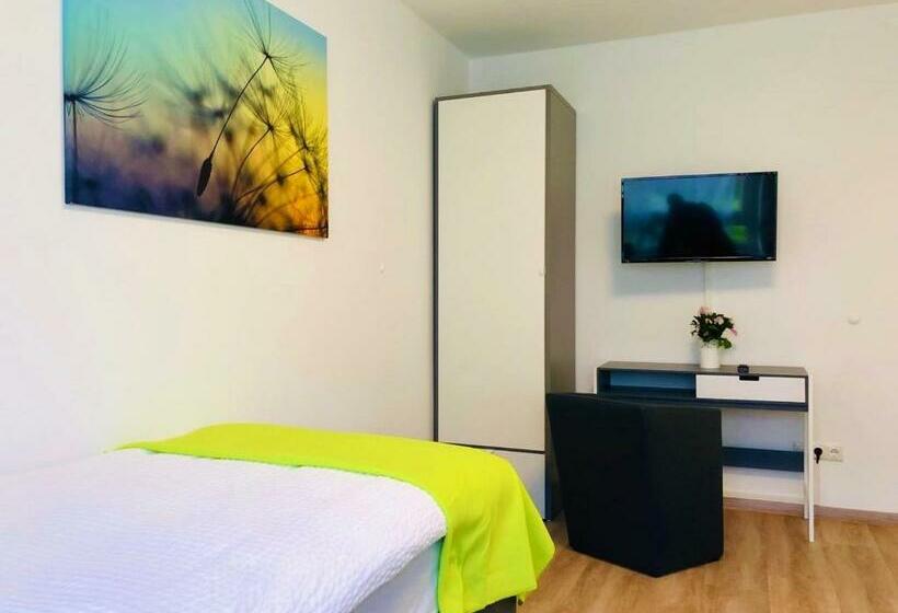 酒店 Zimmervermietung38   Wild 1