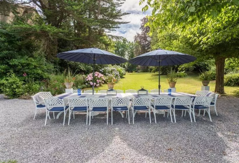 Majatalo Chateau D Estrac