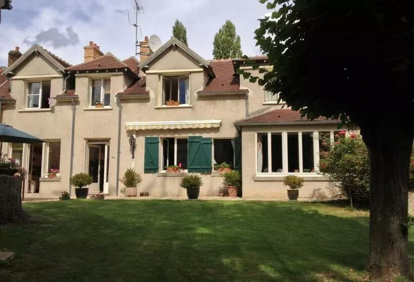 Majatalo Relais De La Haute Pommeraye