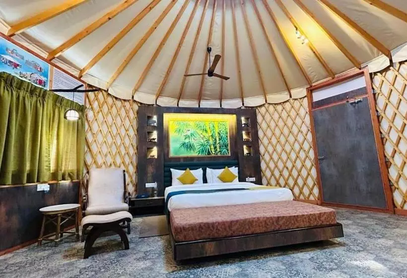 Lomakeskus Tathastu Kanha