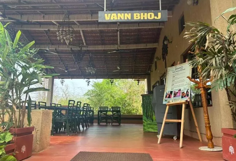 Lomakeskus Tathastu Kanha