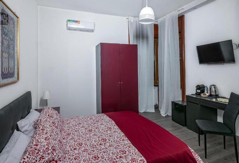 B&b Amalfi S Luxury Rooms