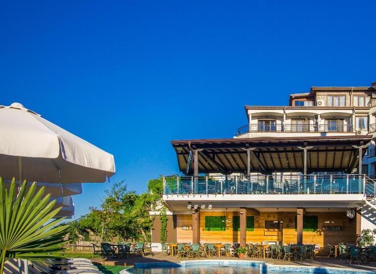 Family Hotel Sunrise