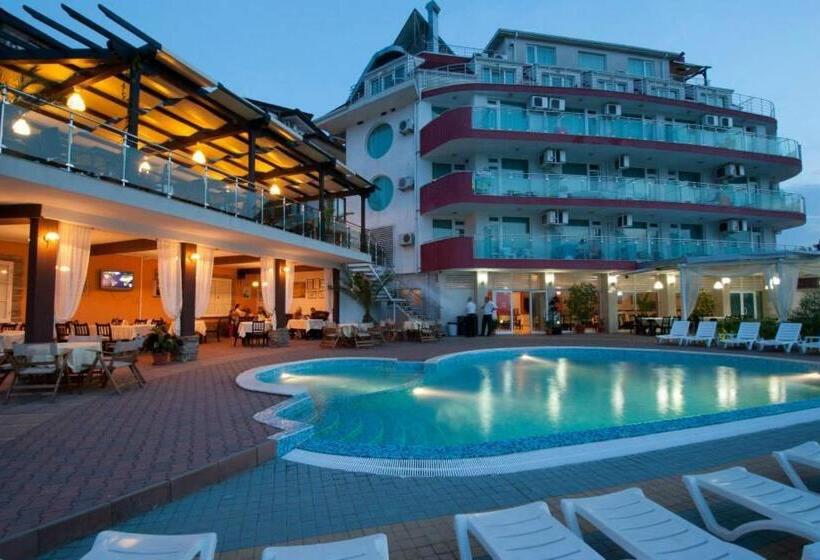 Family Hotel Sunrise