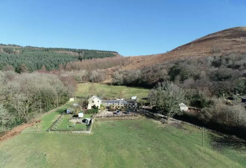 ホテル Tunnel Cottages At Blaen Nant Y Groes Farm