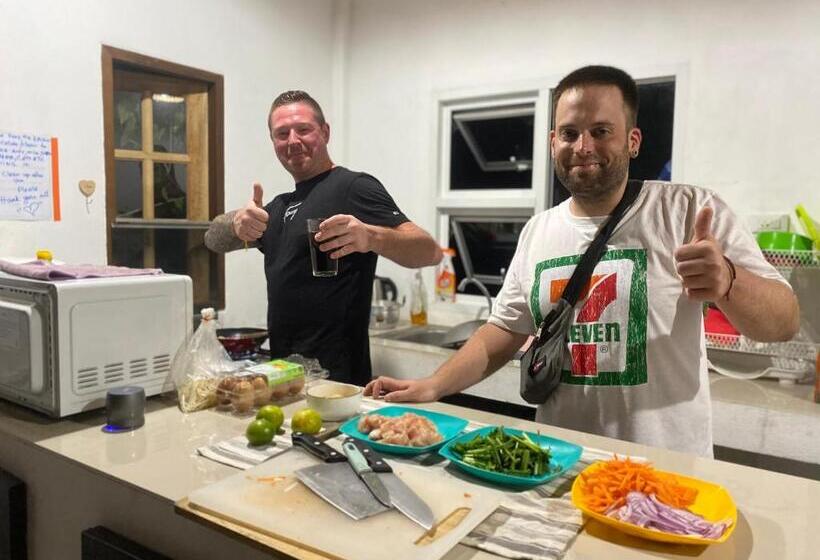 Ingtara At Lanta Resort