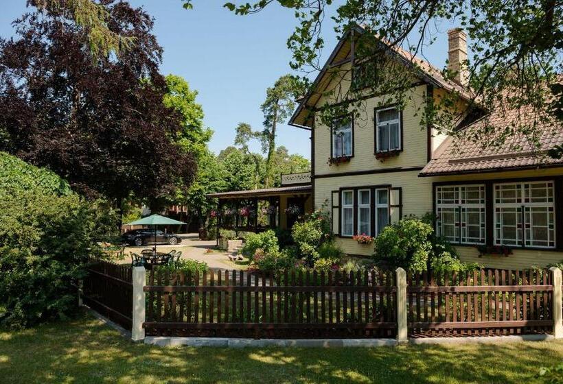 پانسیون Villa Magonīte