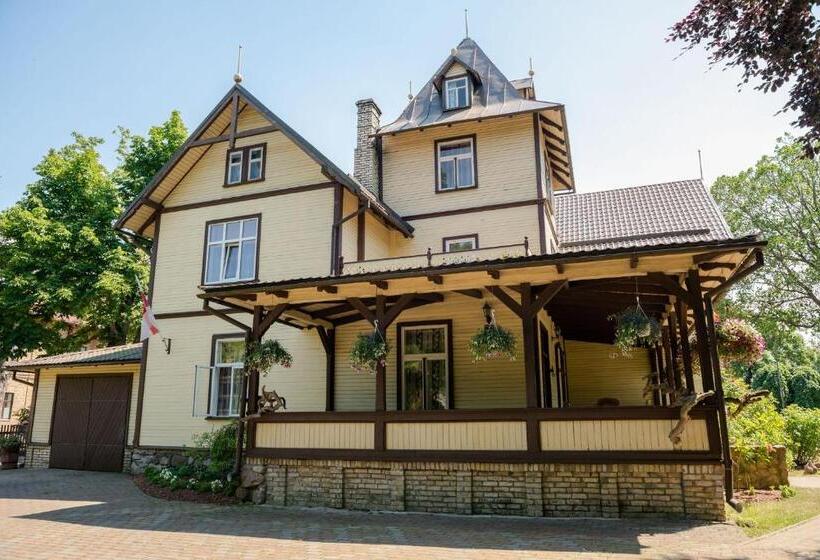 پانسیون Villa Magonīte