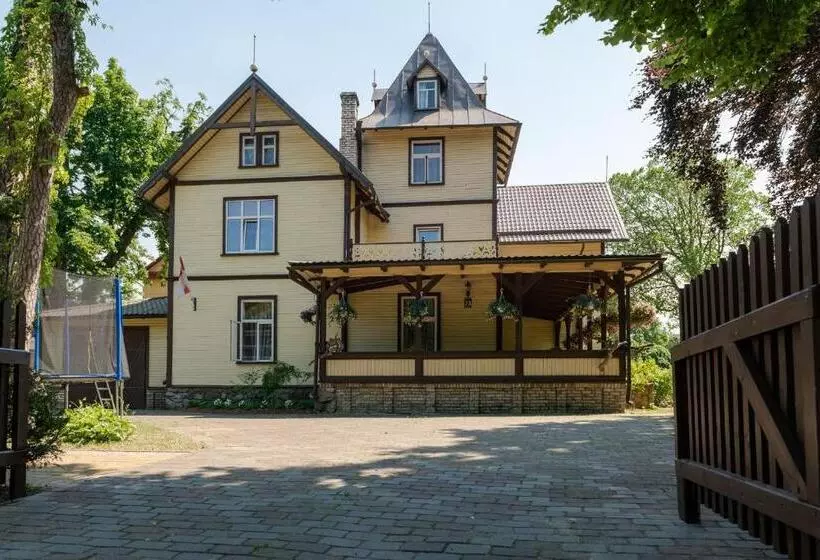 پانسیون Villa Magonīte