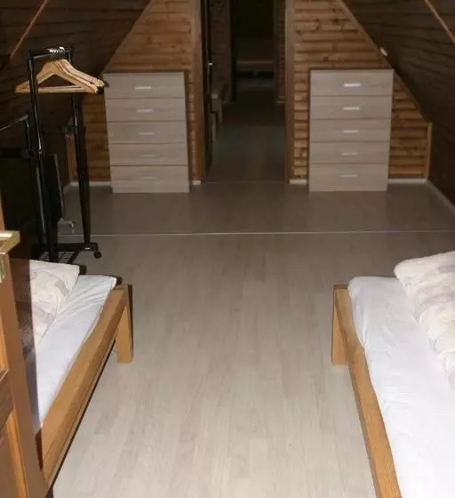 ペンション Villa Teleki