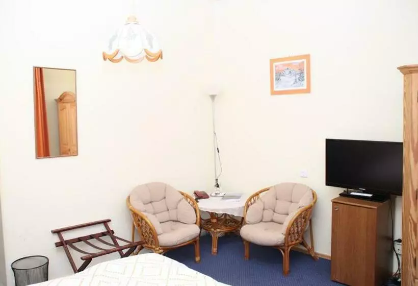 Retkeilymaja Gasthof Edelweiss