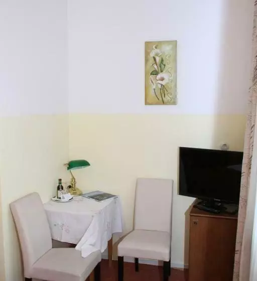 Retkeilymaja Gasthof Edelweiss