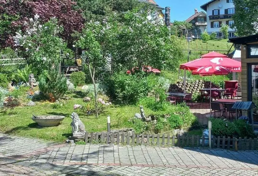 Retkeilymaja Gasthof Edelweiss