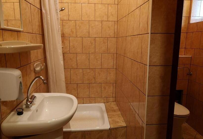 Bed and Breakfast Szűts Panzió