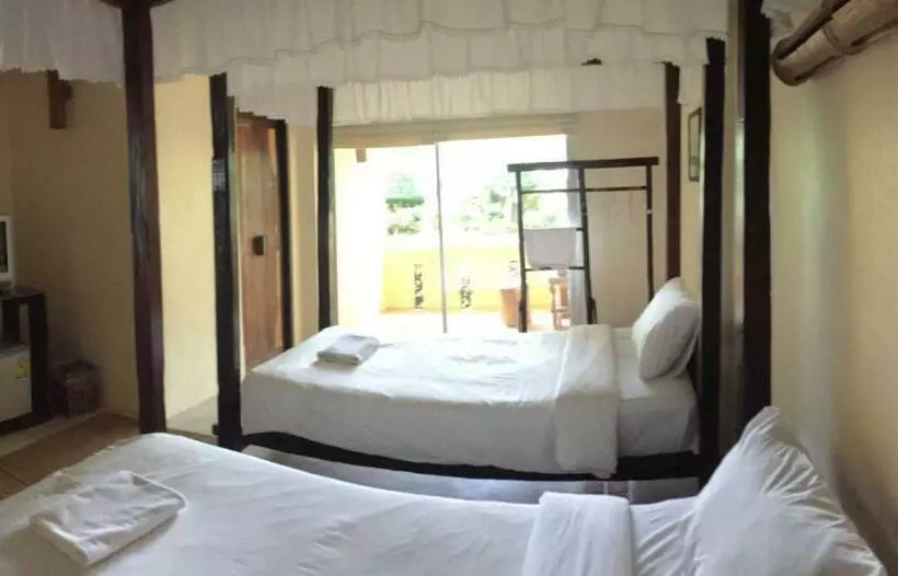 Chanchaolao Beach Resort