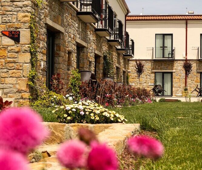 هتل Kotinos Beach