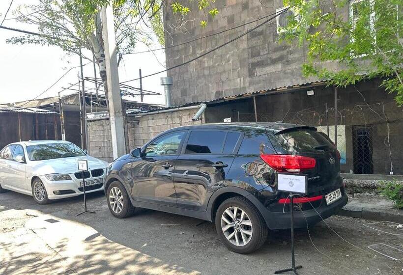 هتل Tigran Mets Yerevan