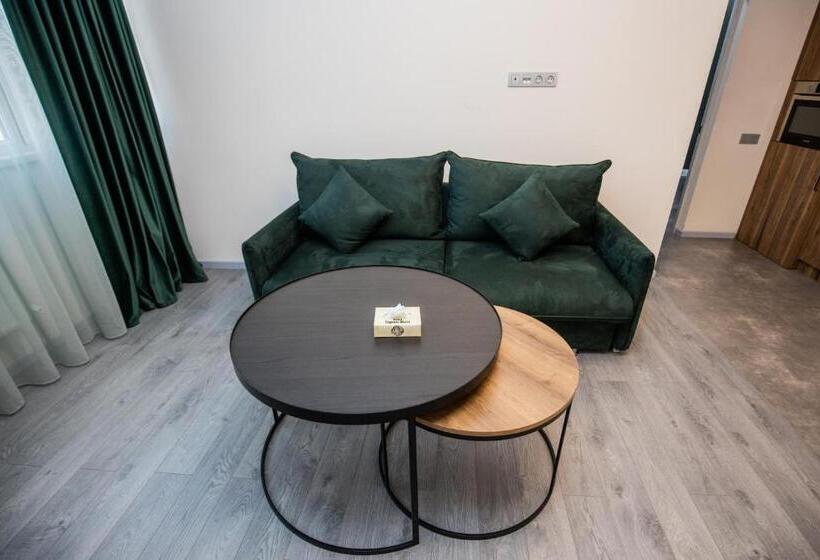 هتل Tigran Mets Yerevan