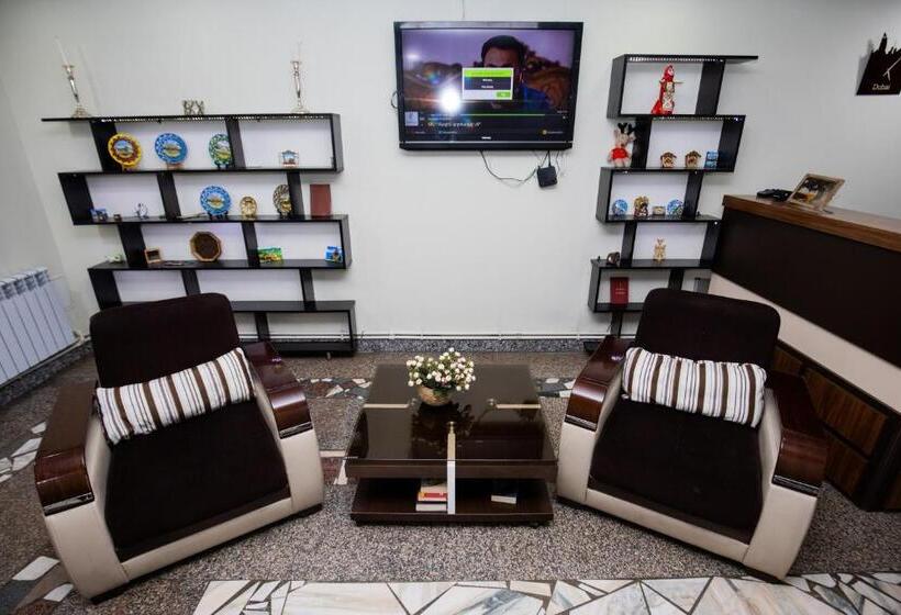 هتل Tigran Mets Yerevan