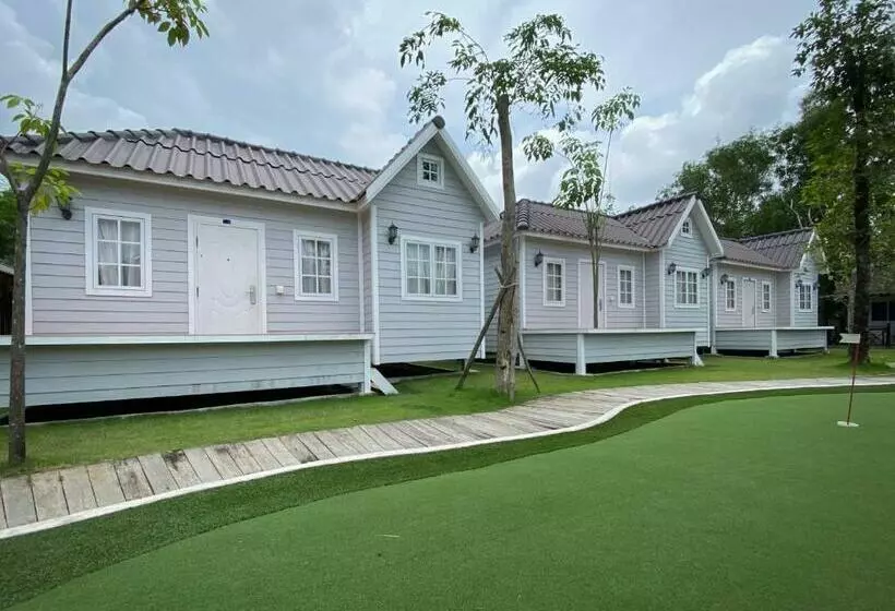 V Resort Cambodia