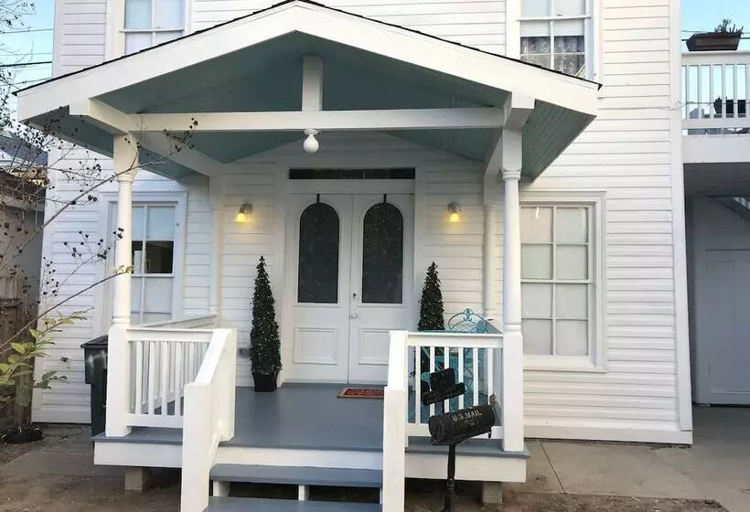 ホテル Adams League Historic Inn