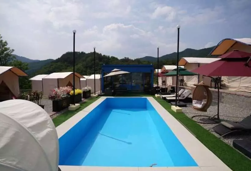 Hotelli Andong Sunrise Glamping