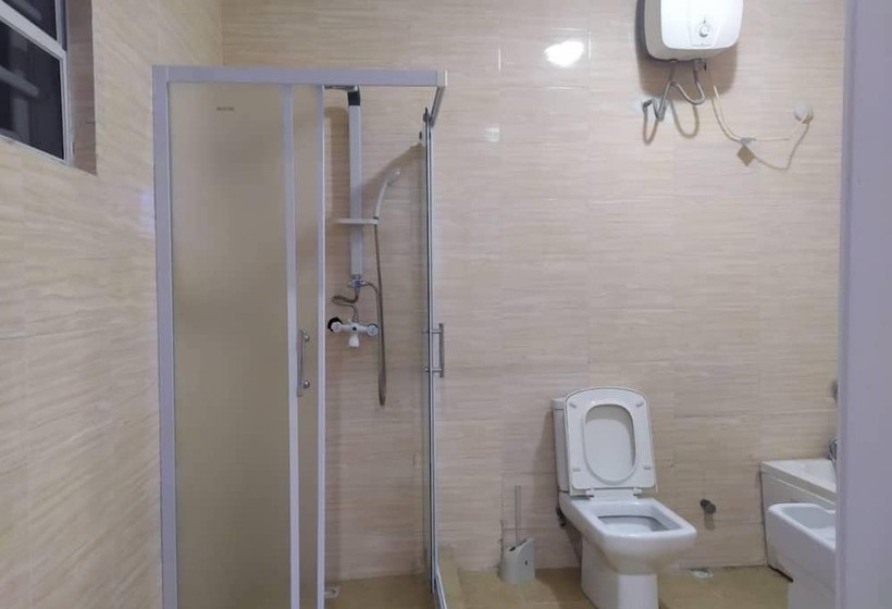 هتل Lush Terraces