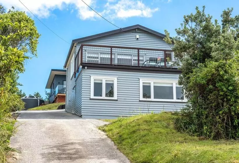 Hotelli Moana Cottage