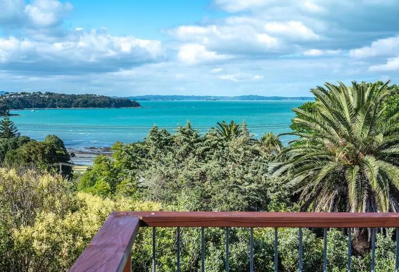 Hotelli Moana Cottage