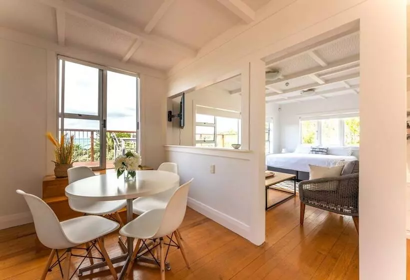 Hotelli Moana Cottage