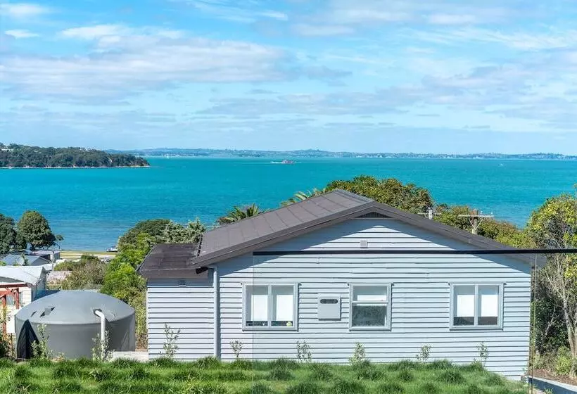 Hotelli Moana Cottage