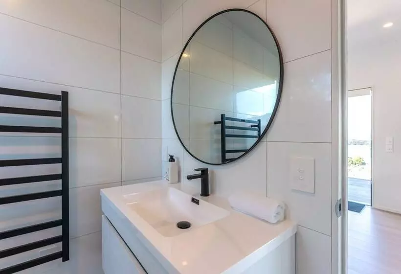 Hotelli Moana Cottage