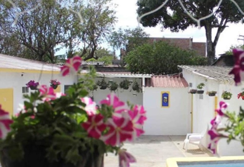 בית מלון כפרי Nahui Hostal