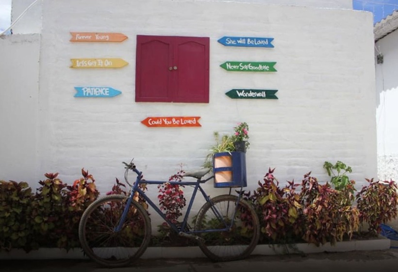 בית מלון כפרי Nahui Hostal