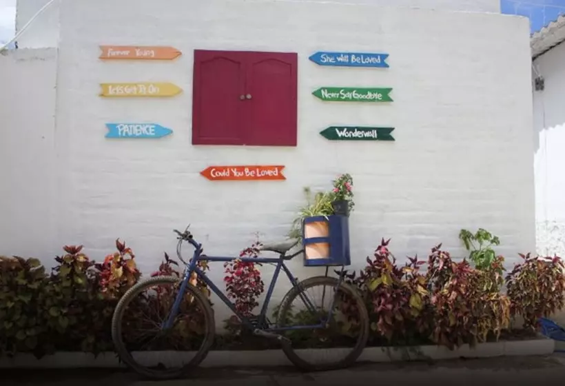 ホテル Nahui Hostal
