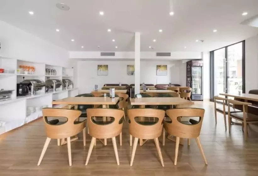 Hotelli Poltton International Apartment Jinding