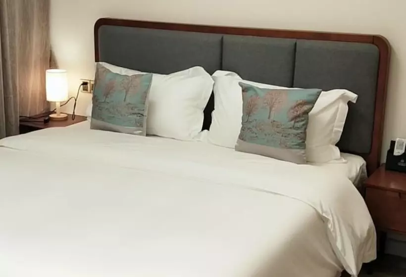 Hotelli Poltton International Apartment Jinding